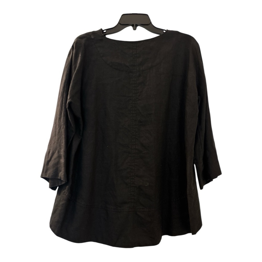 TRINA TURK linen top, boxy, hi/low,sz medium, black, collared. 3/4 full sleeves